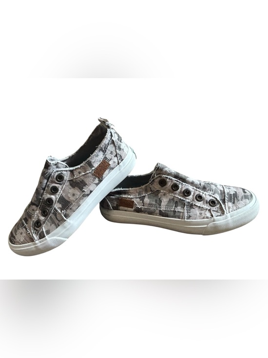 Blowfish Malibu Shoes - Blowfish Malibu Slip On Shoes Womens 6.5 Gray Floral Canvas Casual